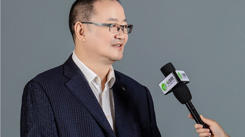 磷酸铁锂电池组拆解维修：关键步骤与注意事项
